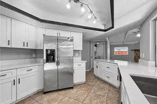 7658 Laurel Valley Rd, Fort Myers, FL 33967 - Photo 5