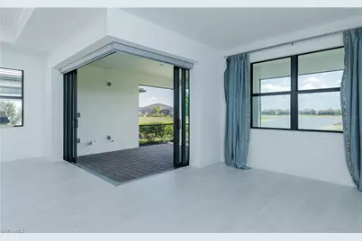 20167 Kingmont Dr, Estero, FL 33928 - Photo 9