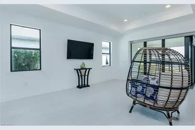 20167 Kingmont Dr, Estero, FL 33928 - Photo 7