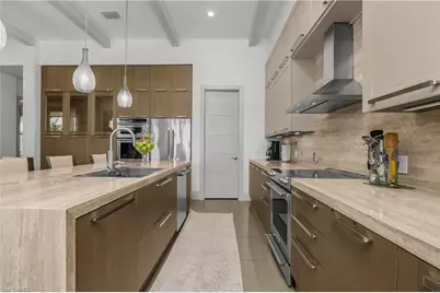 14852 Dockside Ln, Naples, FL 34114 - Photo 5