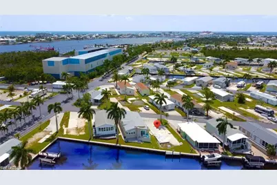 107 Blackbeard Way, Fort Myers Beach, FL 33931 - Photo 5