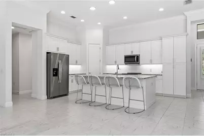 4199 11th Ave SW, Naples, FL 34116 - Photo 3