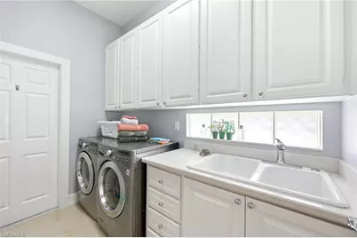 7902 Portofino Ct, Naples, FL 34114 - Photo 35