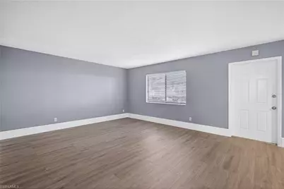 4617 Bayshore Dr #H4, Naples, FL 34112 - Photo 11