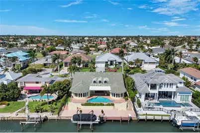 2147 Snook Dr, Naples, FL 34102 - Photo 45