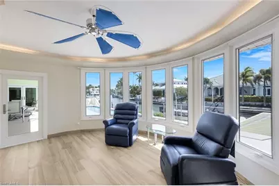 2147 Snook Dr, Naples, FL 34102 - Photo 23