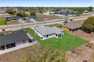 921 Chiquita Blvd N, Cape Coral, FL 33993 - Photo 43