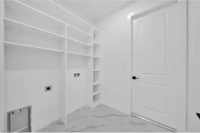 921 Chiquita Blvd N, Cape Coral, FL 33993 - Photo 17