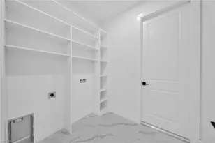 921 Chiquita Blvd N, Cape Coral, FL 33993 - Photo 17