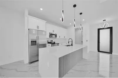 921 Chiquita Blvd N, Cape Coral, FL 33993 - Photo 11