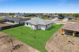 921 Chiquita Blvd N, Cape Coral, FL 33993 - Photo 41