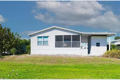 550 Charlemagne Blvd, Naples, FL 34112 - Photo 17