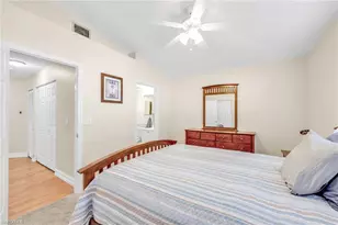 1044 Woodshire Ln, Naples, FL 34105 - Photo 27