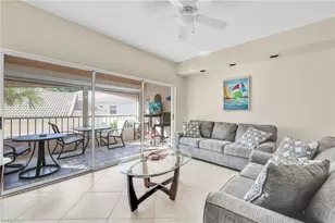 1044 Woodshire Ln, Naples, FL 34105 - Photo 7