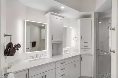 400 L Ambiance Cir #104, Naples, FL 34108 - Photo 15