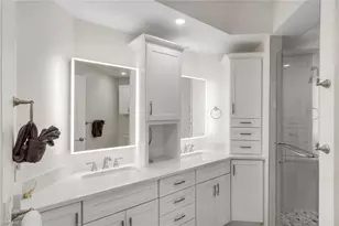 400 L'Ambiance Cir, Naples, FL 34108 - Photo 15