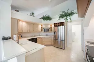 867 St Andrews Blvd, Naples, FL 34113 - Photo 9