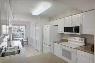 15495 Cedarwood Ln, Naples, FL 34110 - Photo 9