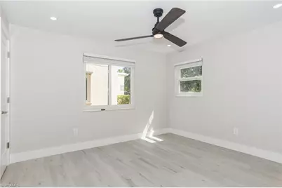 1155 Sandpiper St #B3, Naples, FL 34102 - Photo 15