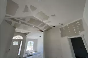 2031 10th Ave NE, Naples, FL 34120 - Photo 9