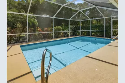 6642 Middlesex Pl, Naples, FL 34104 - Photo 9