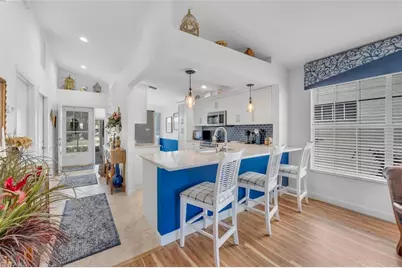 1562 Weybridge Cir #31, Naples, FL 34110 - Photo 5