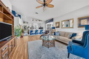 1562 Weybridge Cir, Naples, FL 34110 - Photo 9