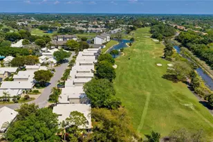 1562 Weybridge Cir, Naples, FL 34110 - Photo 3