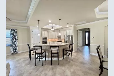 2930 Aviamar Cir, Naples, FL 34114 - Photo 7