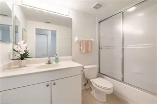 431 Valerie Way, Naples, FL 34104 - Photo 17