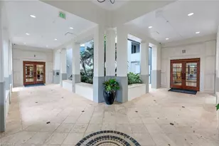 295 Grande Way, Naples, FL 34110 - Photo 5