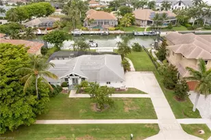 521 Alameda Ct, Marco Island, FL 34145 - Photo 5