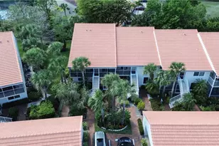2265 Hidden Lake Dr, Naples, FL 34112 - Photo 23