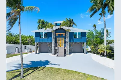 1836 Harbor Ln, Naples, FL 34104 - Photo 1