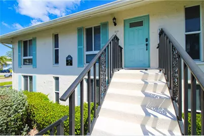 239 Palm Dr #2, Naples, FL 34112 - Photo 3