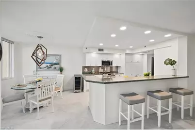 5550 Heron Point Dr #1702, Naples, FL 34108 - Photo 9