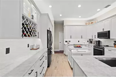 9100 Kings Cove Ct, Fort Myers, FL 33967 - Photo 7