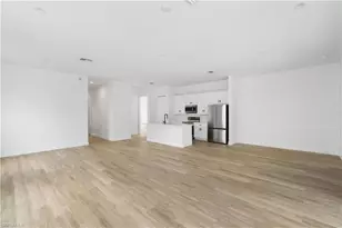 833 91st Ave N, Naples, FL 34108 - Photo 3