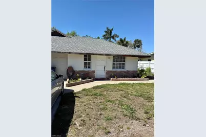 226 Kingston Dr, Fort Myers, FL 33905 - Photo 1