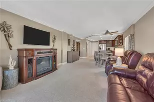 2150 Gulf Shore Blvd N, Naples, FL 34102 - Photo 5