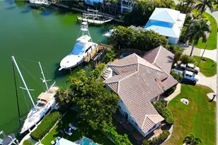 1748 Jewel Box Dr, Sanibel, FL 33957 - Photo 45