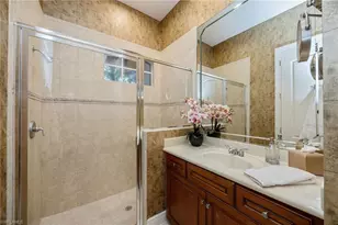 15532 Monterosso Ln, Naples, FL 34110 - Photo 27