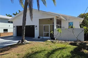 27312 Gasparilla Dr, Bonita Springs, FL 34135 - Photo 27