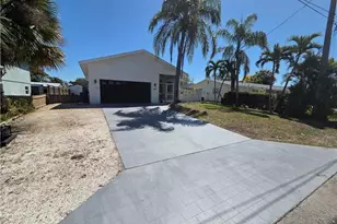 27312 Gasparilla Dr, Bonita Springs, FL 34135 - Photo 1