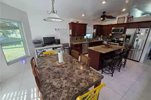 27312 Gasparilla Dr, Bonita Springs, FL 34135 - Photo 9