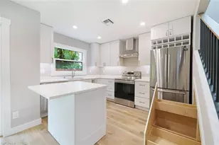 1130 5th St S, Naples, FL 34102 - Photo 11