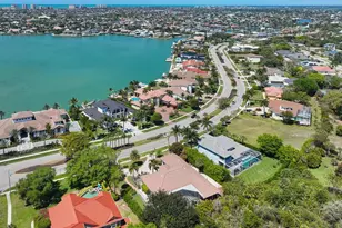 681 S Barfield Dr, Marco Island, FL 34145 - Photo 29