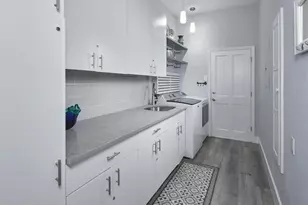 681 S Barfield Dr, Marco Island, FL 34145 - Photo 19