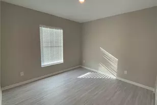 2611 NW 4th Pl, Cape Coral, FL 33993 - Photo 9