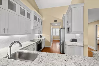 4650 Yacht Harbor Dr #133, Naples, FL 34112 - Photo 11